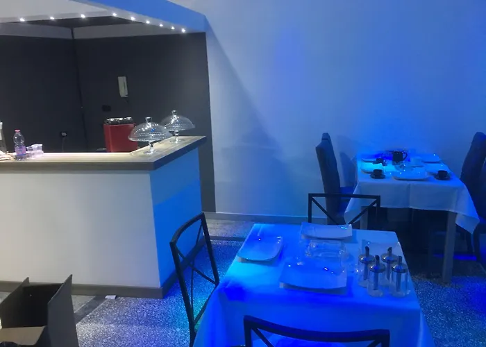 MB95 - Mezzocannone Luxurious Bed&Breakfast Napoli